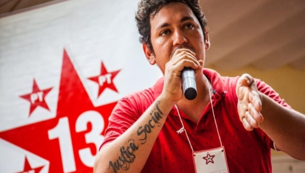 Após mais uma denúncia de Rocha contra o governo, Cesário do PT diz: "Não adianta tentar fingir que não é seu governo, Major"